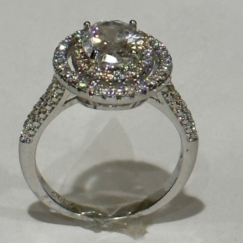 Fashion Jewelry‎ Svarowski Crystals 925 Sterling Silver Ring Size 7